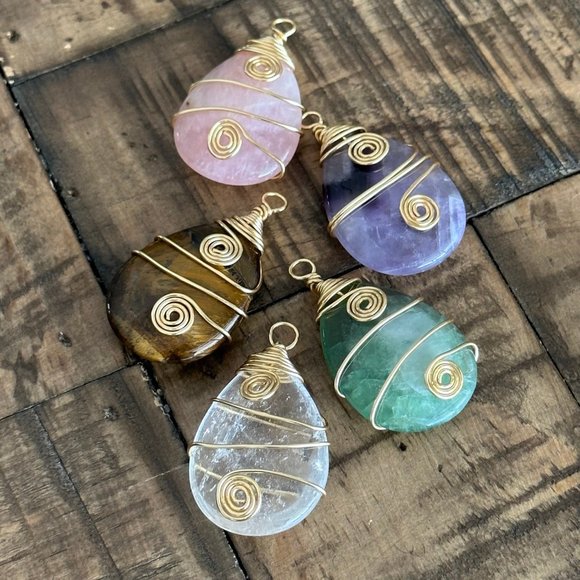 Natural Gemstone Wire Wrapped Teardrop Pendants - Crystals - Tigers Eye - Aventu - Picture 9 of 9